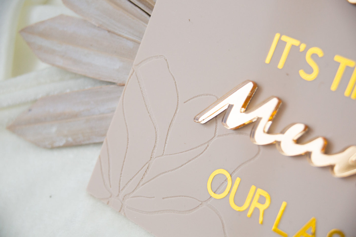 Daddy time to give mummy our last name, Daddy here comes mummy, Luxury Acrylic , Pageboy , Personalised Wedding Sign , Ring Bearer Sign